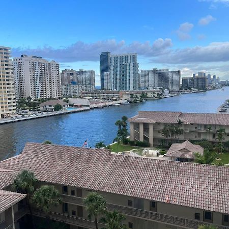 Beachwalk Studio Apmt 2 Beds, Amazing Views 2010B Hallandale Beach Extérieur photo