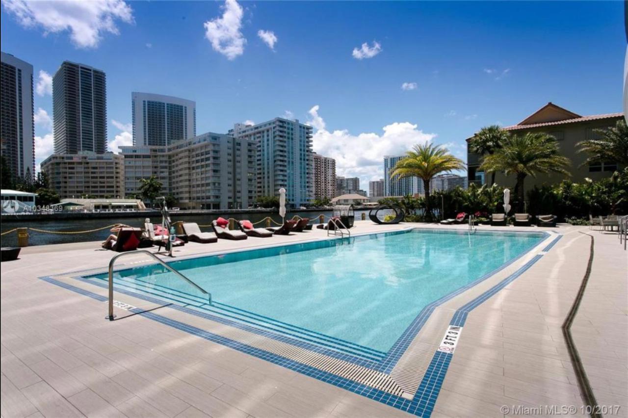Beachwalk Studio Apmt 2 Beds, Amazing Views 2010B Hallandale Beach Extérieur photo